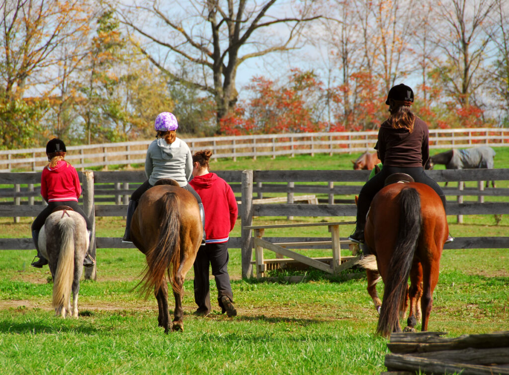 kids at horse camp